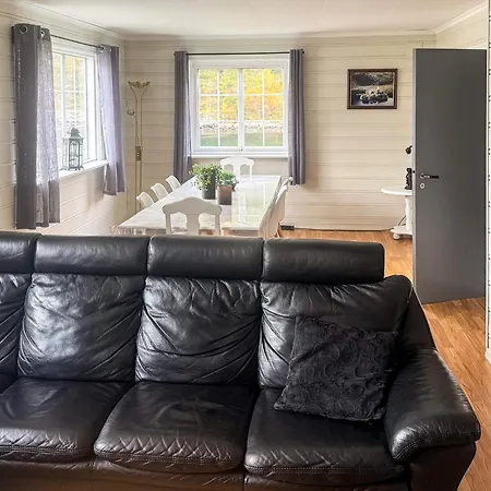 8 Person In Flatraket-by Traum Tatil Evi
